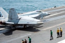 VFA-27 USS Ronald Reagan