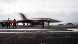 VFA-27 USS George Washington